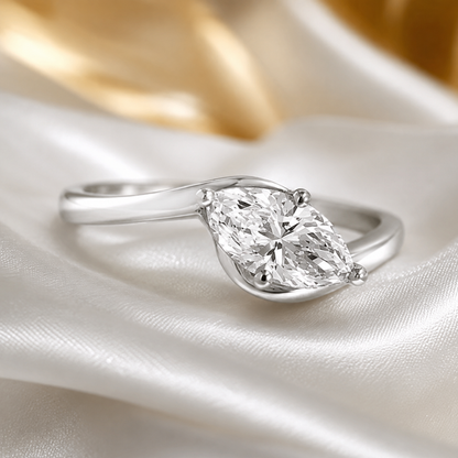 The Navette Ring